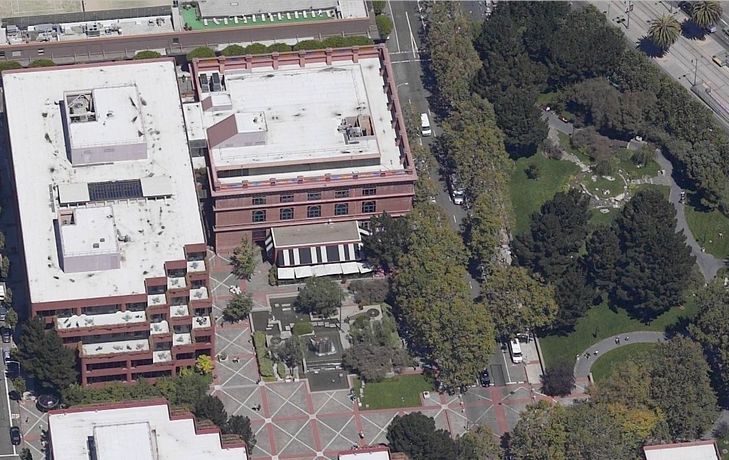 telegraph hill: Battery Str 3